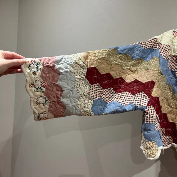 Handmade Patchwork Quilt Jacket - Picture 6 of 12